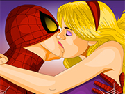 Play Spiderman And Elsa Kiss